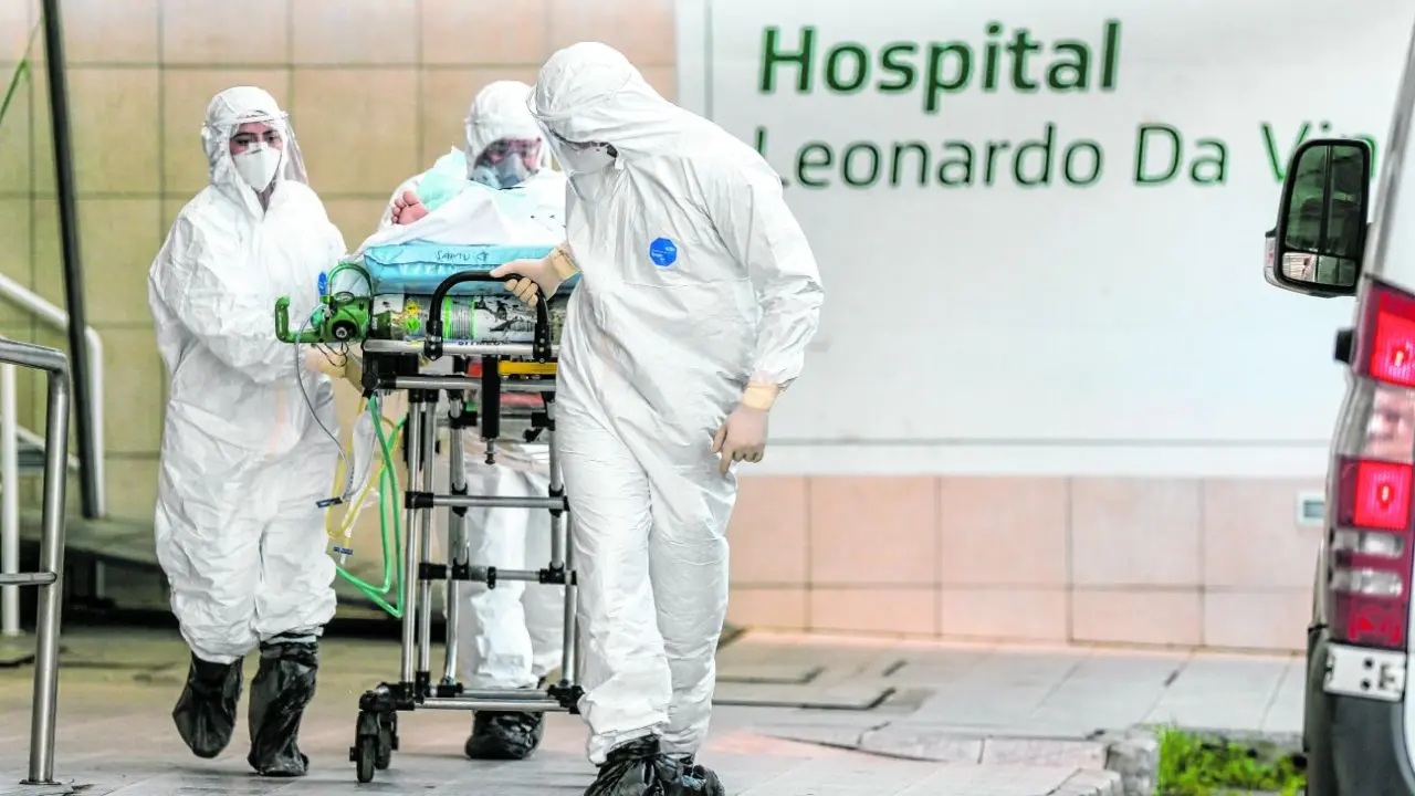 Imagem da notícia: Lotação de UTIs em Fortaleza torna “impossível” transferir pacientes do interior, afirma Dr. Cabeto