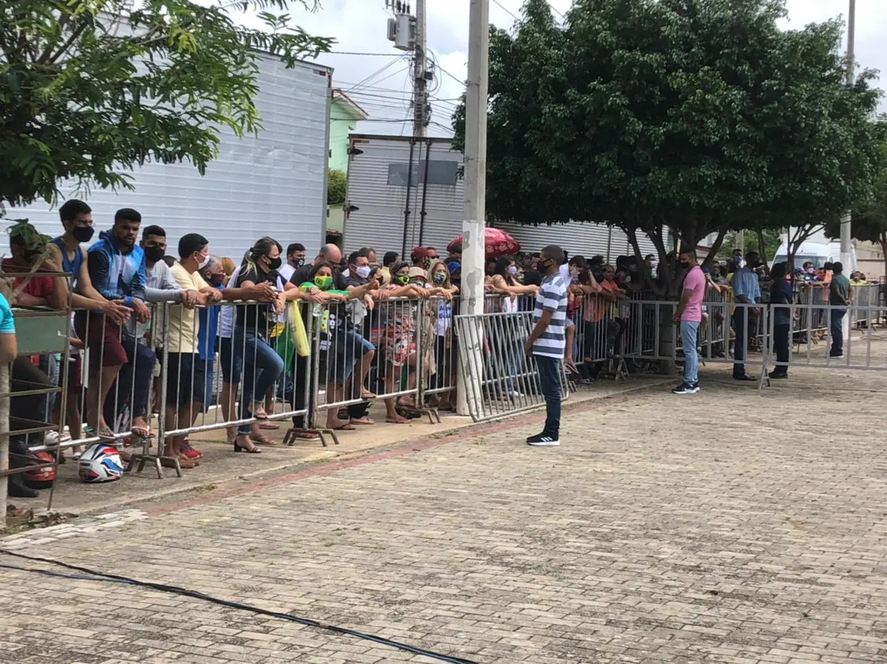 Aglomeração em Tianguá