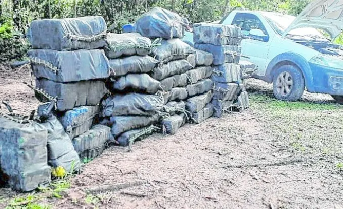 Imagem da notícia: Investigação da Draco prendeu número 1 de facção no CE e apreendeu cerca de R$ 70 milhões em drogas