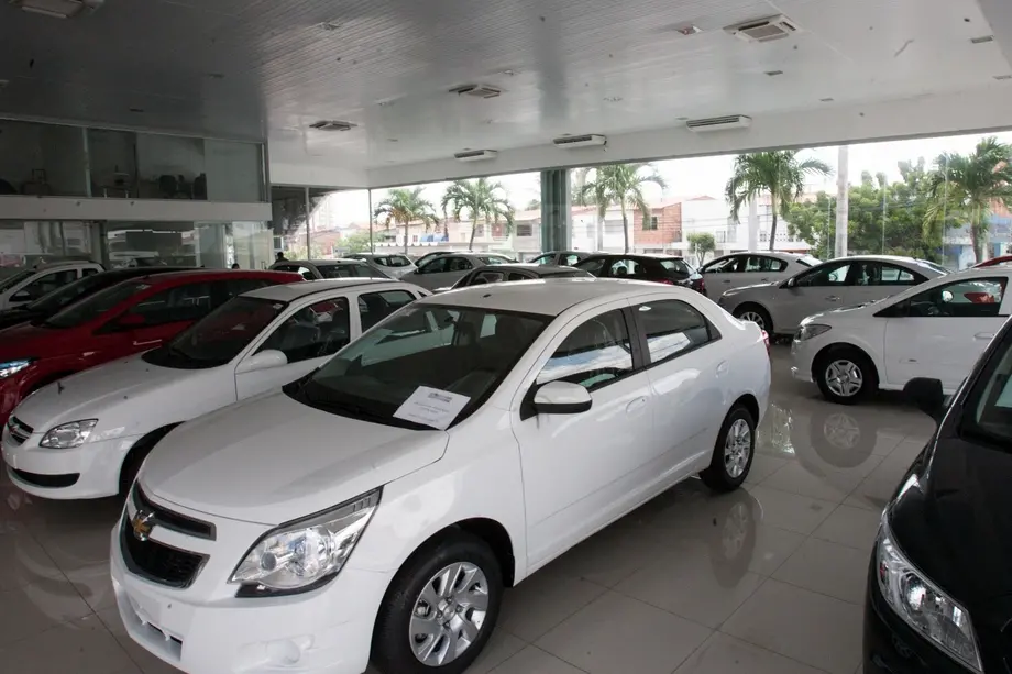 Imagem da notícia: Carros “populares” 0 km chegam a quase R$ 80 mil; por que tão caros?