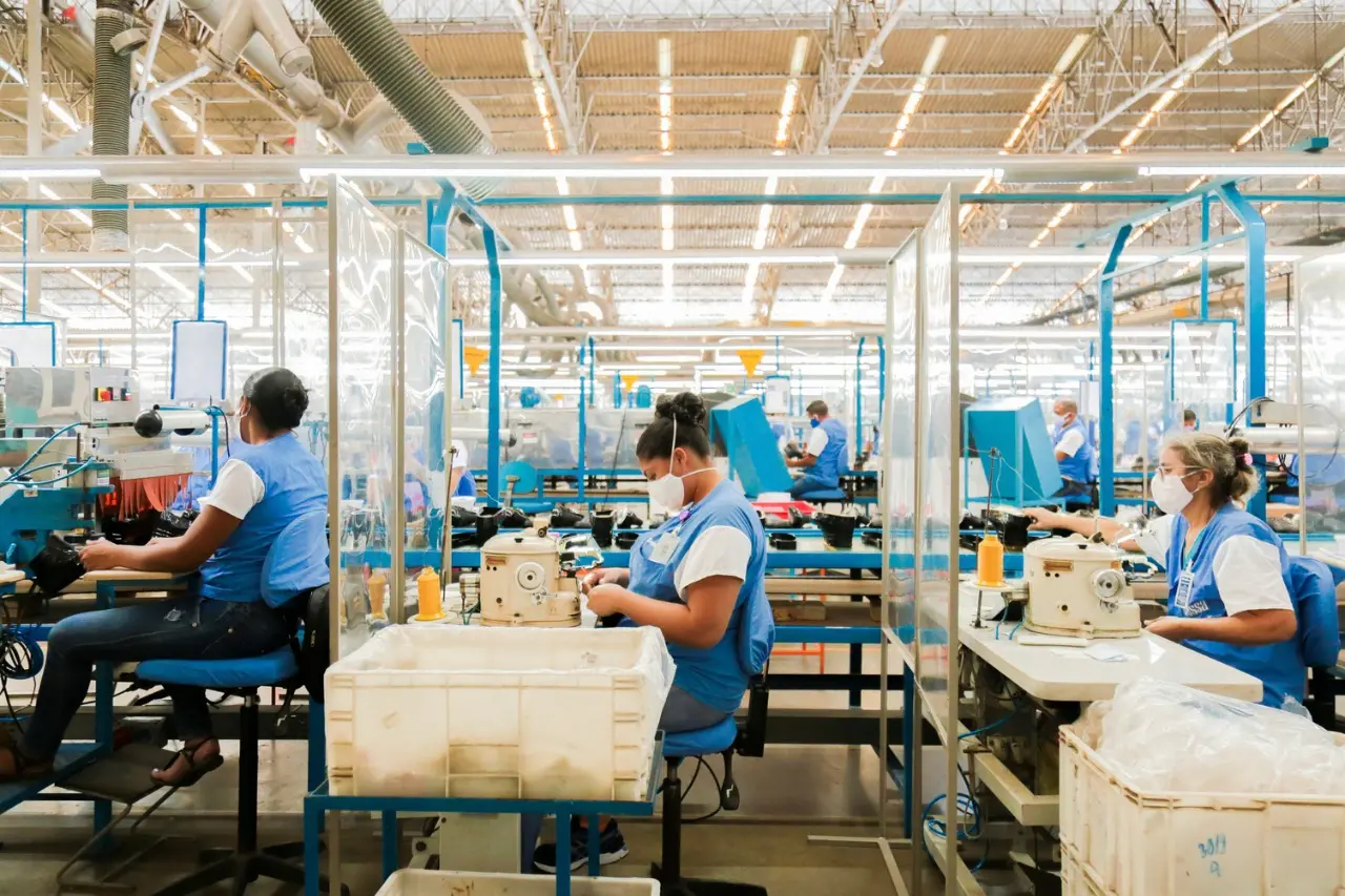 Imagem da notícia: Com pandemia, PIB do Ceará encolhe 3,56% em 2020; pior resultado em 4 anos