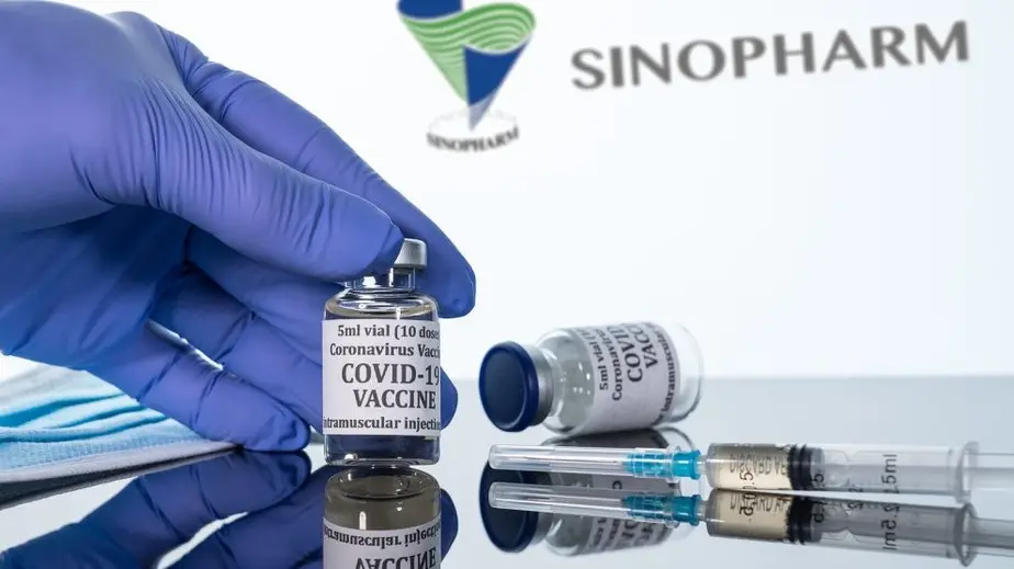 Imagem da notícia: Ministério da Saúde admite que vacinação pode parar e pede 30 milhões de doses da Sinopharm à China