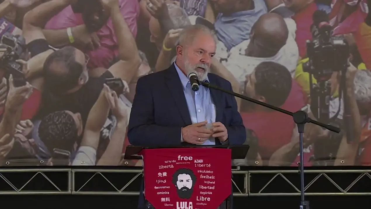 Imagem da notícia: Lula: veja 5 frases marcantes do pronunciamento do ex-presidente