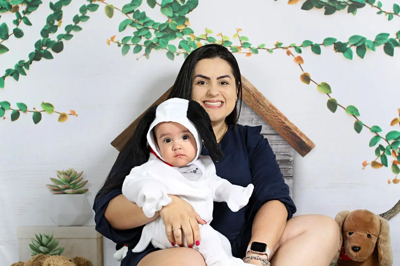 Imagem da notícia: Covid-19 em gestantes acelera partos e deixa sequelas em mães e bebês durante a pandemia no Ceará
