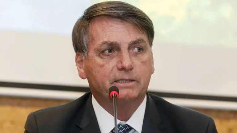 Imagem da notícia: Bolsonaro deve entregar hoje MP com novas regras do auxílio emergencial