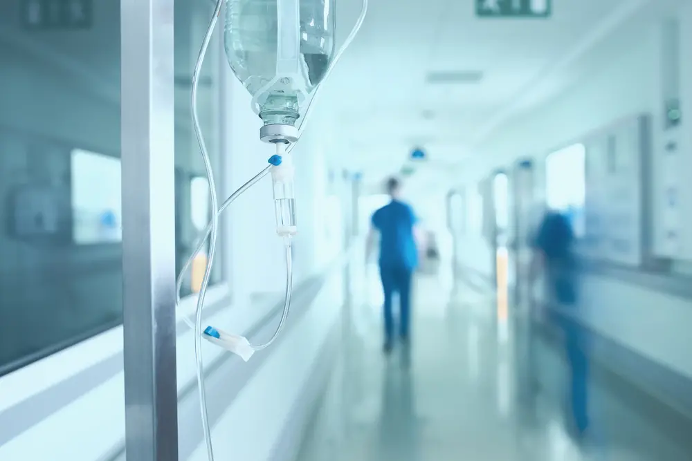 Imagem da notícia: Ceará requisita materiais médicos-hospitalares a cinco empresas para tratar pacientes com Covid-19