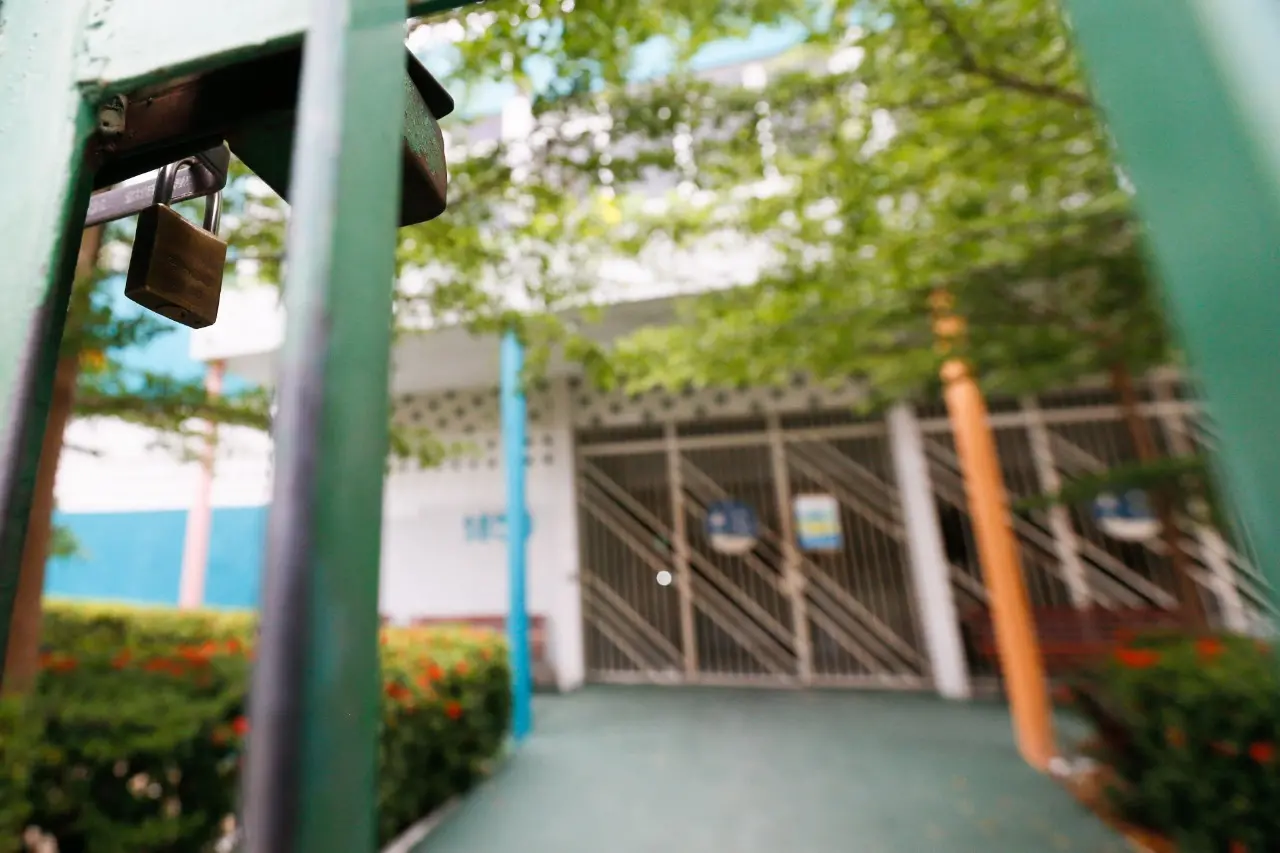 Imagem da notícia: Impactos emocionais e o medo do abandono escolar são os maiores desafios após um ano de aula remota