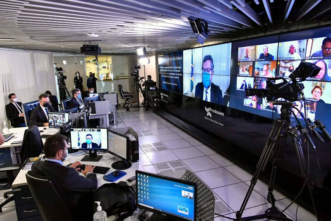 Durante audiência no Senado, parlamentares pediram a renúncia do chanceler Ernesto Araújo