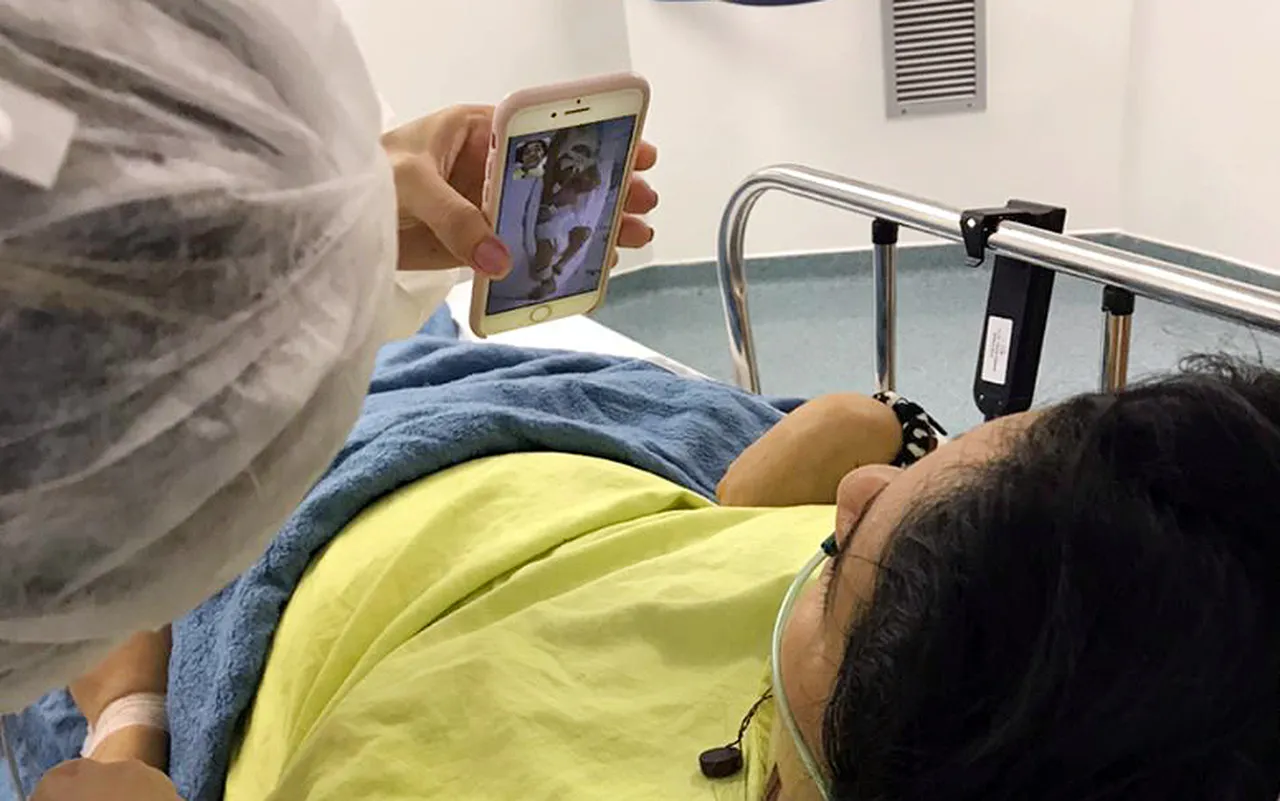 Videochamada uniu mãe e filho de forma virtual