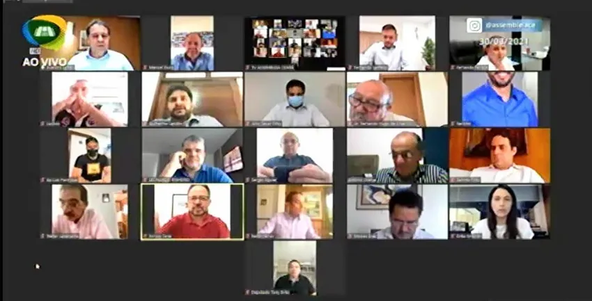 Deputados da Assembleia Legislativa em sessão virtual nesta terça-feira