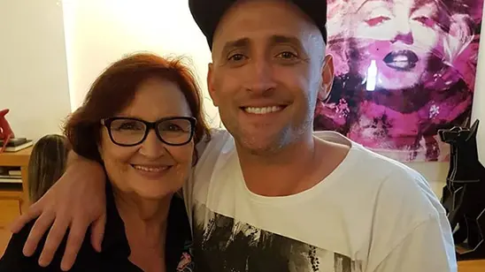 Imagem da notícia: Mãe de Paulo Gustavo faz apelo por recuperação do ator; 'meu filho, volta rápido'
