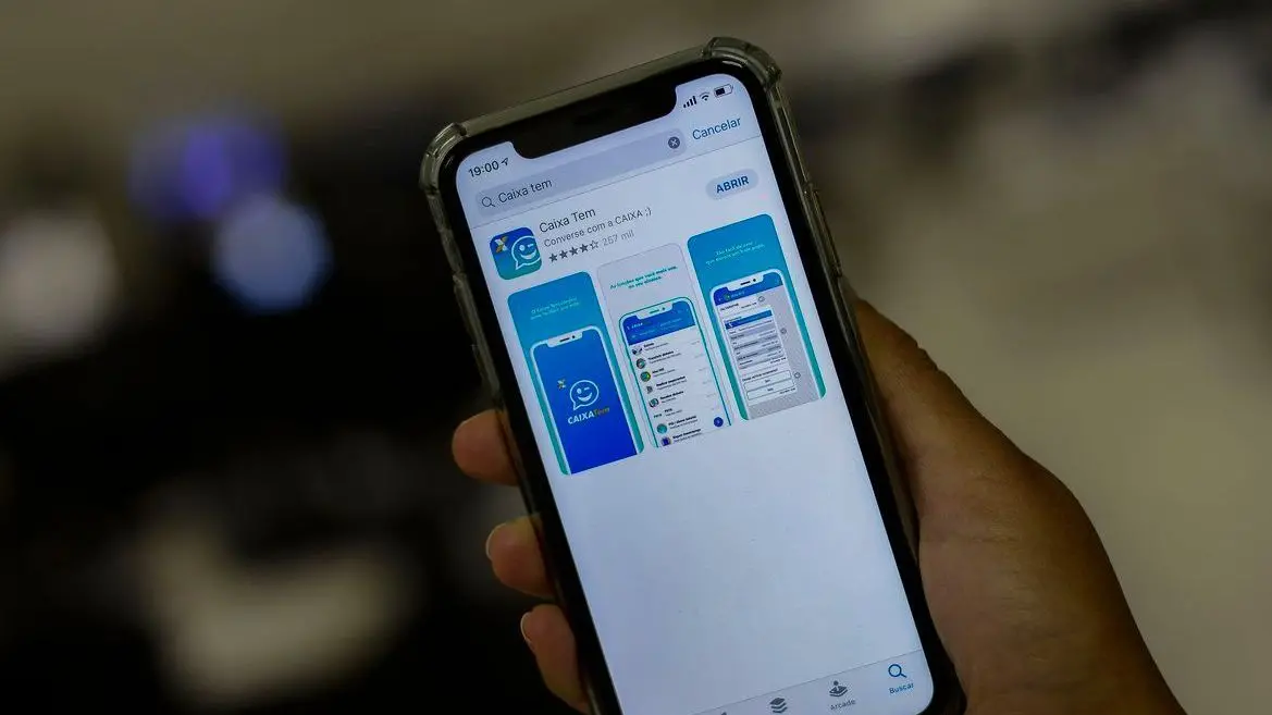 Imagem da notícia: Atualização cadastral do Caixa Tem fica suspensa até maio, diz presidente do banco