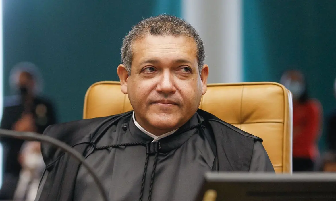 Imagem da notícia: Entenda decisão de ministro do STF sobre templos religiosos e por que ela pode ser derrubada