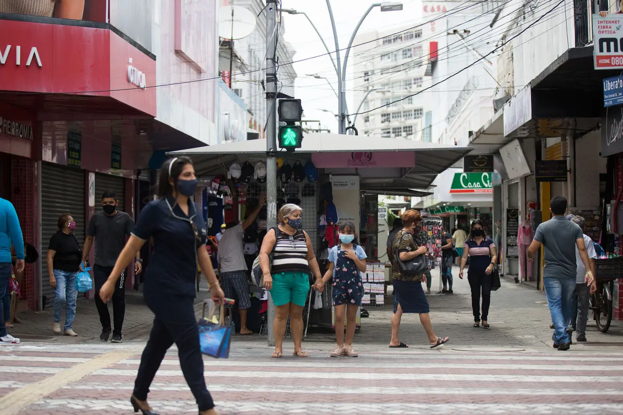 Imagem da notícia: Após reunião, comércio do Ceará espera reabertura no dia 12 de abril
