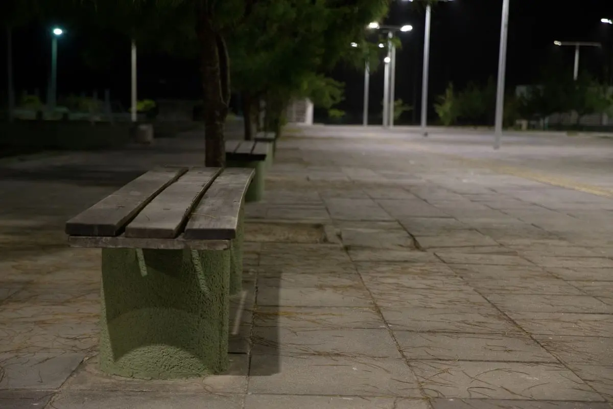 Imagem da notícia: Saiba quem pode circular nas ruas e espaços públicos durante o toque de recolher no Ceará 