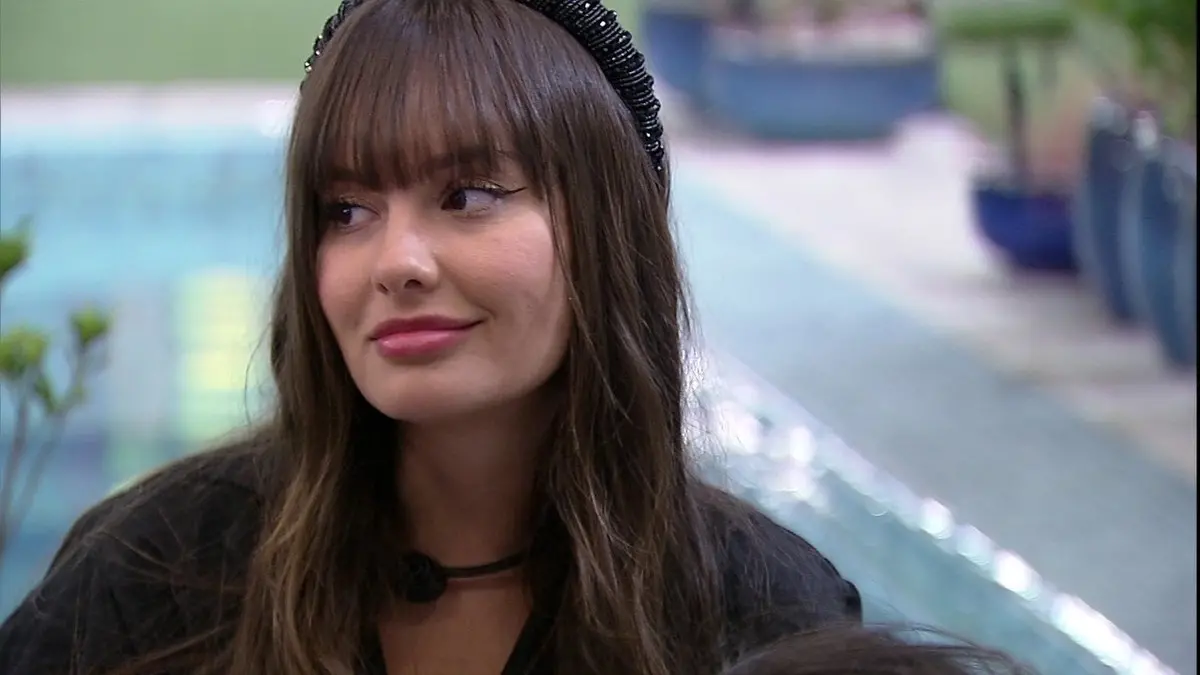 Imagem da notícia: Thaís deve ser eliminada no 11º paredão do BBB 21, aponta parcial de enquete do Diário