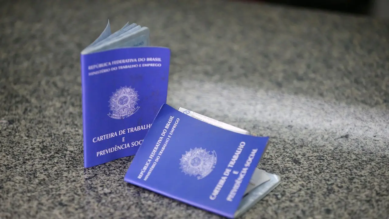 Imagem da notícia: Redução de jornada em 2021: saiba o que falta para o retorno do programa BEm