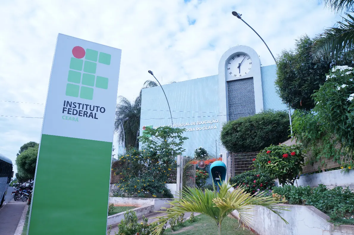 Imagem da notícia: Concurso IFCE abre inscrições nesta terça-feira (20) para campus de Cedro