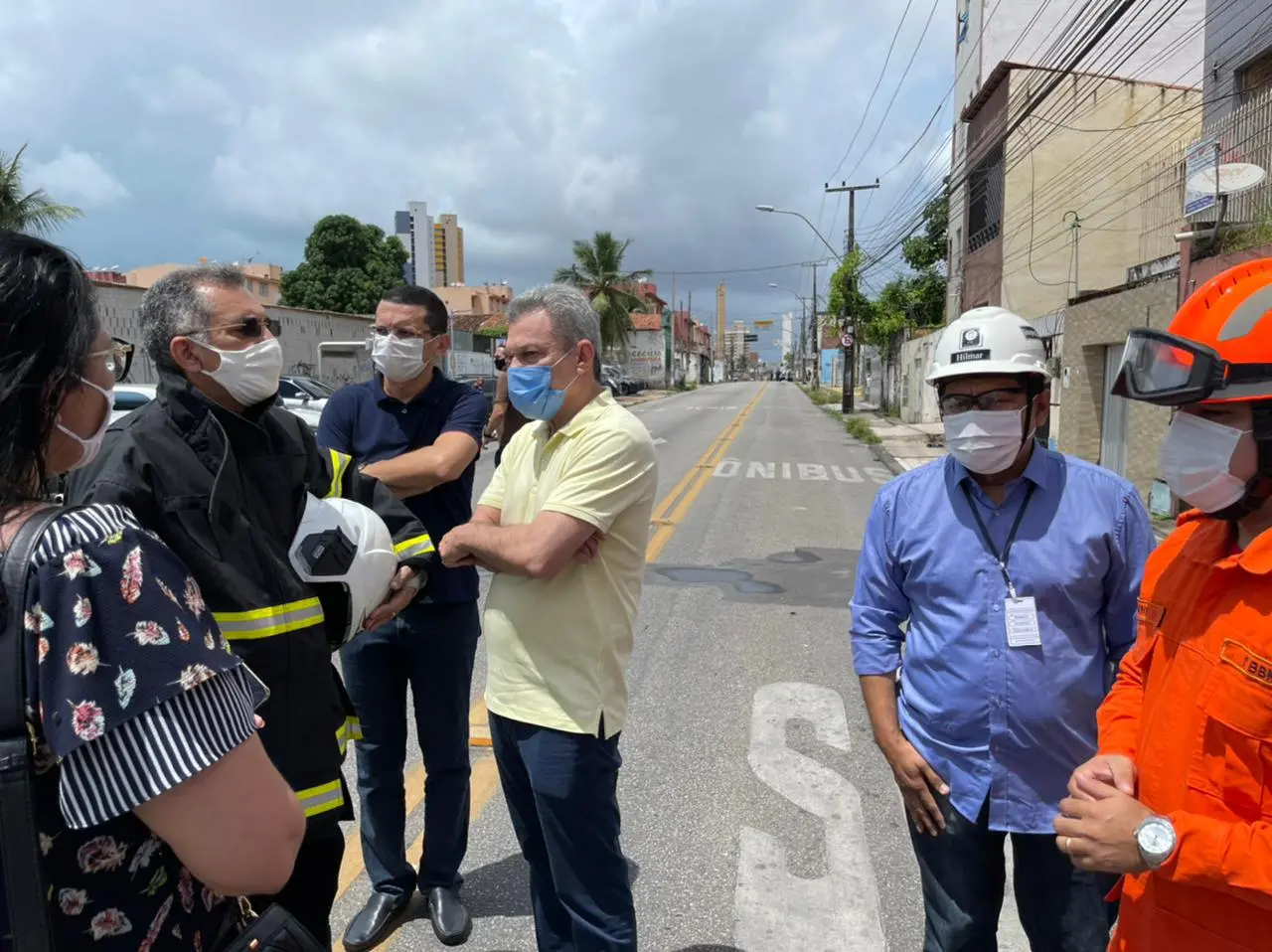 Imagem da notícia: ‘Nenhum risco de desabastecimento’, diz Sarto após explosão em fornecedora de oxigênio 