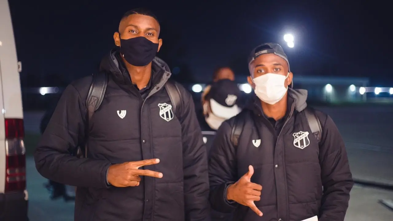 Imagem da notícia: Delegação do Ceará está na Argentina para enfrentar Arsenal de Sarandí na Sula; veja imagens