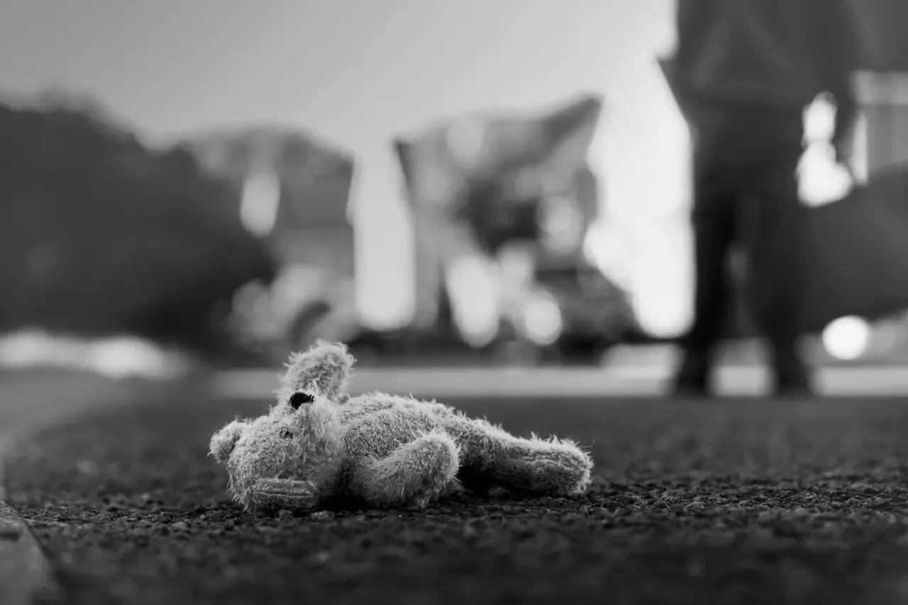 Exploração de crianças e adolescentes