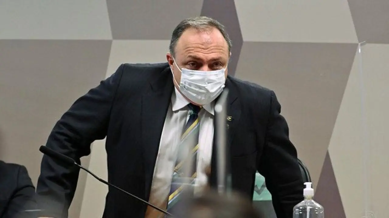 Imagem da notícia: 1º dia de depoimento de Pazuello é marcado por blindagem ao Governo e contradições sobre a pandemia