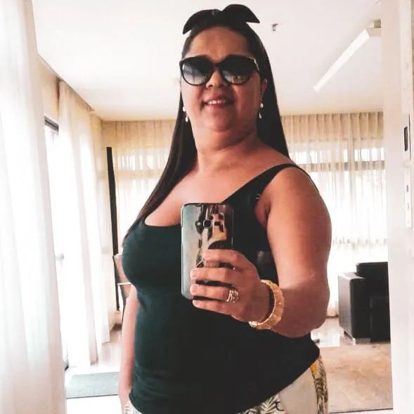 Charliane Ricardo, doméstica há 12 anos.