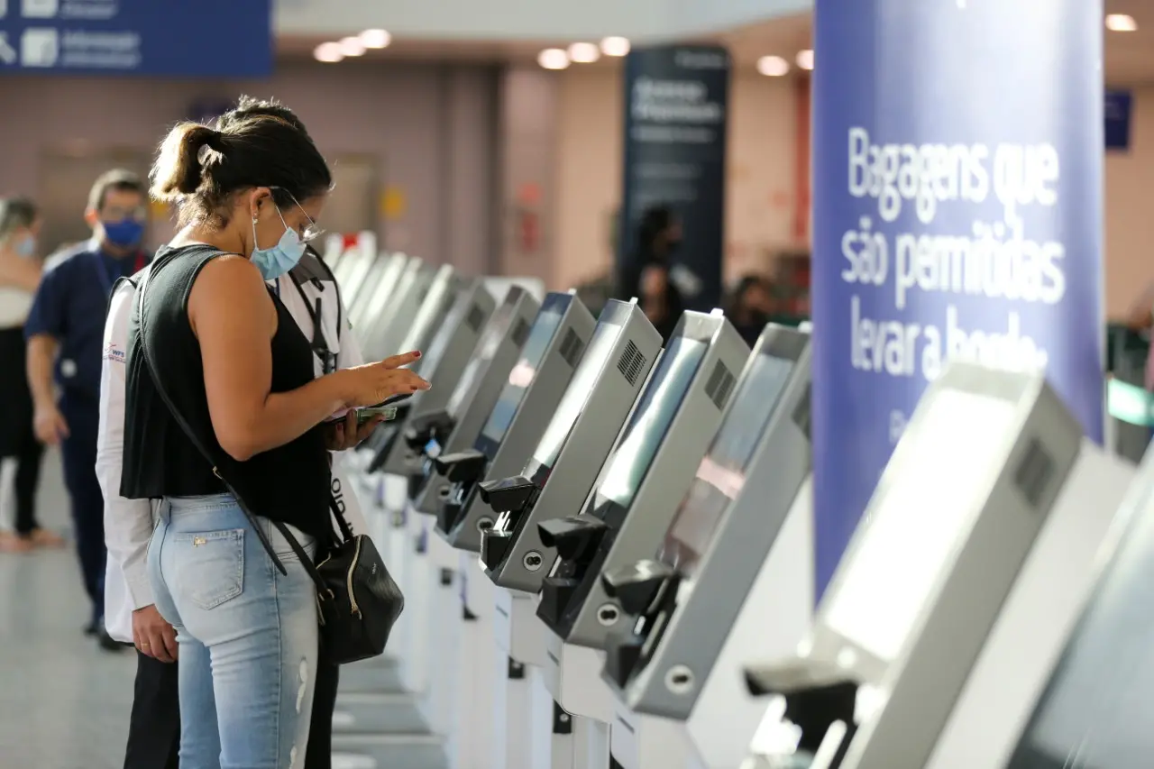 Imagem da notícia: Fluxo de passageiros no Aeroporto de Fortaleza em abril foi o pior em 10 meses