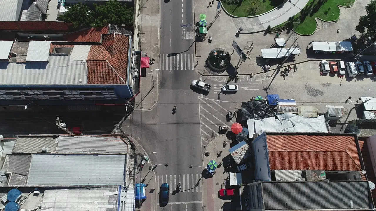 Imagem da notícia: Centro de Fortaleza terá maior faixa de pedestres do Brasil, diz AMC