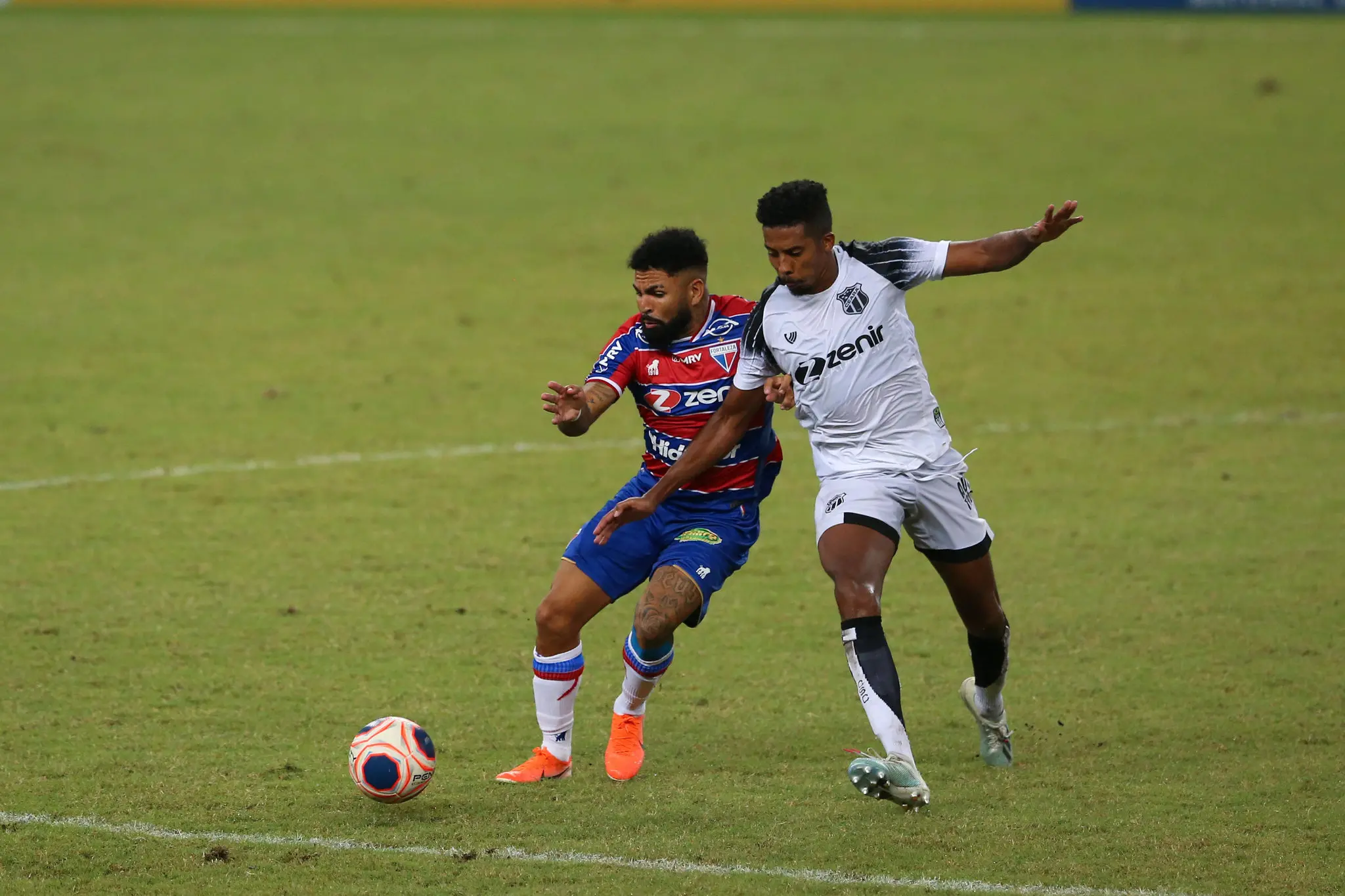 Imagem da notícia: Fortaleza x Ceará: prováveis escalações e tudo sobre o Clássico-Rei inédito pela Copa do Brasil