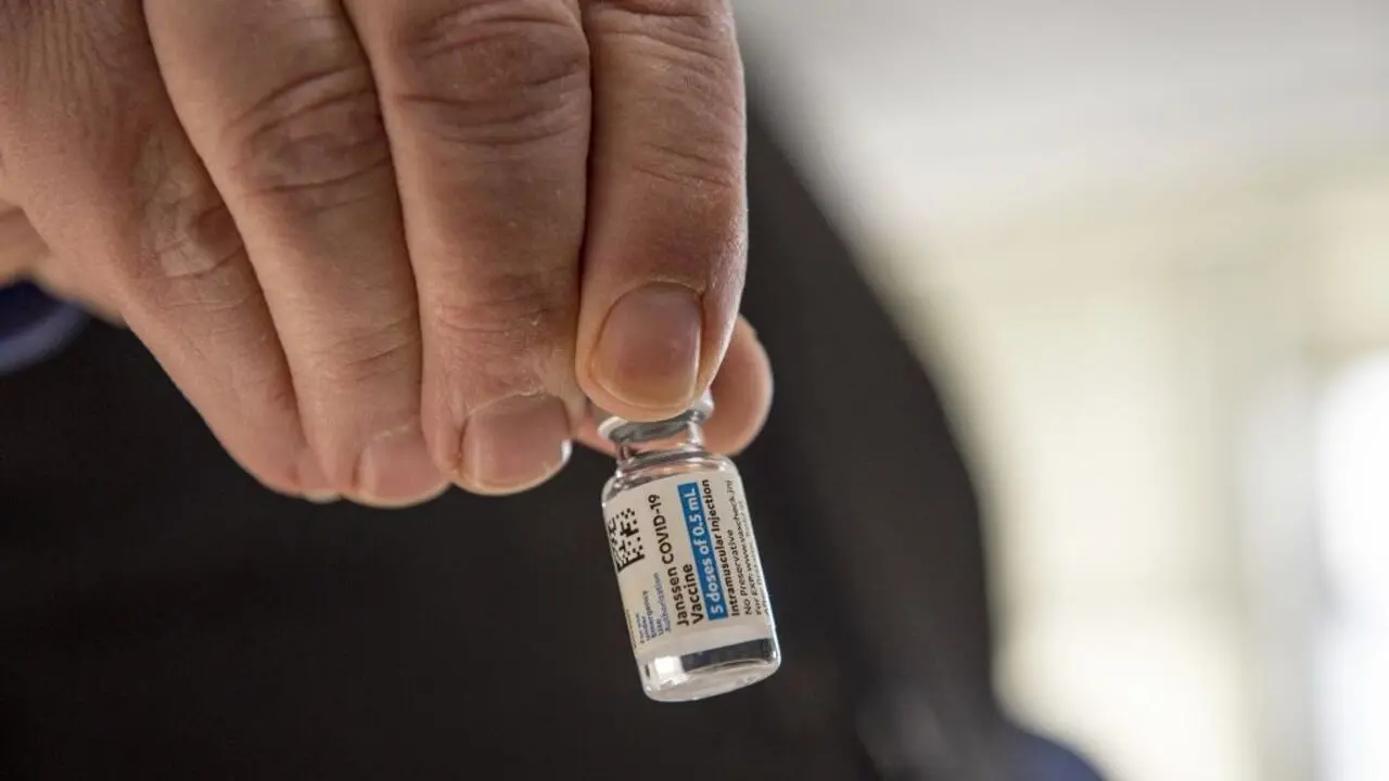 Imagem da notícia: Mais de 3 milhões de doses da vacina Janssen chegam ainda em junho ao Brasil, diz ministro