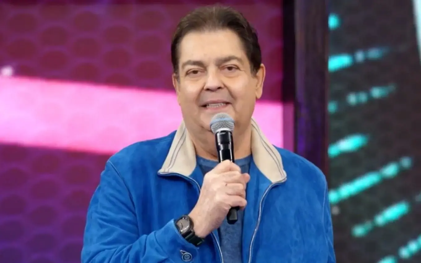 Imagem da notícia: Faustão passa mal e é internado em hospital de São Paulo