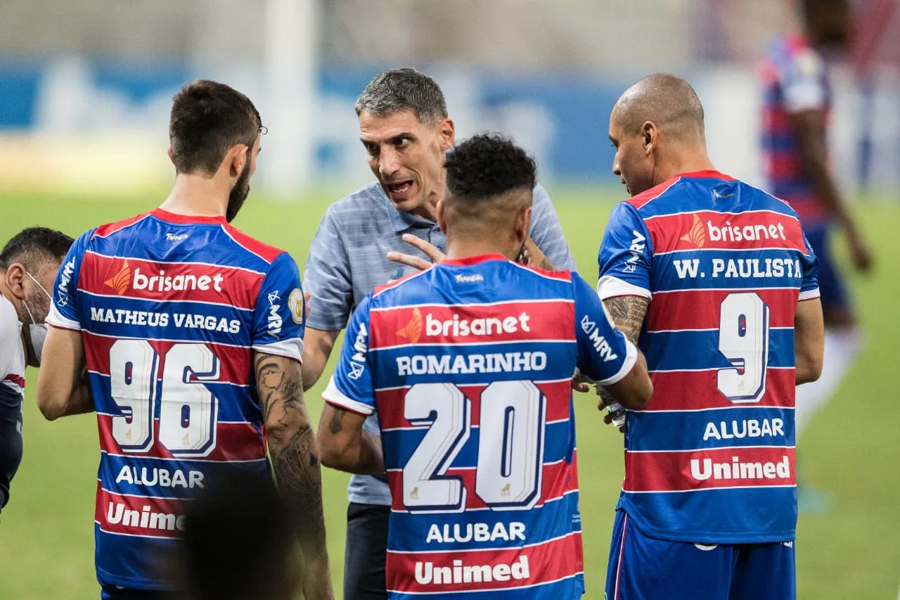 O treinador argentino Juan Pablo Vojvoda tem boa gestão de grupo no Fortaleza