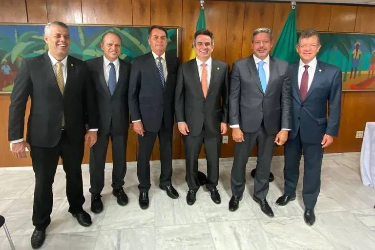 Presidente Bolsonaro se aproximou do Centrão no ano passado