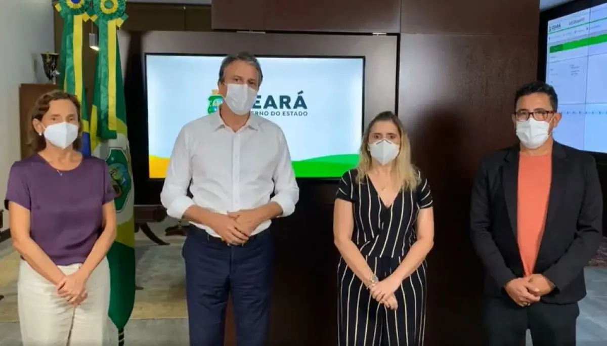 Imagem da notícia: Camilo Santana anuncia convocação de 1.090 professores para a rede estadual 