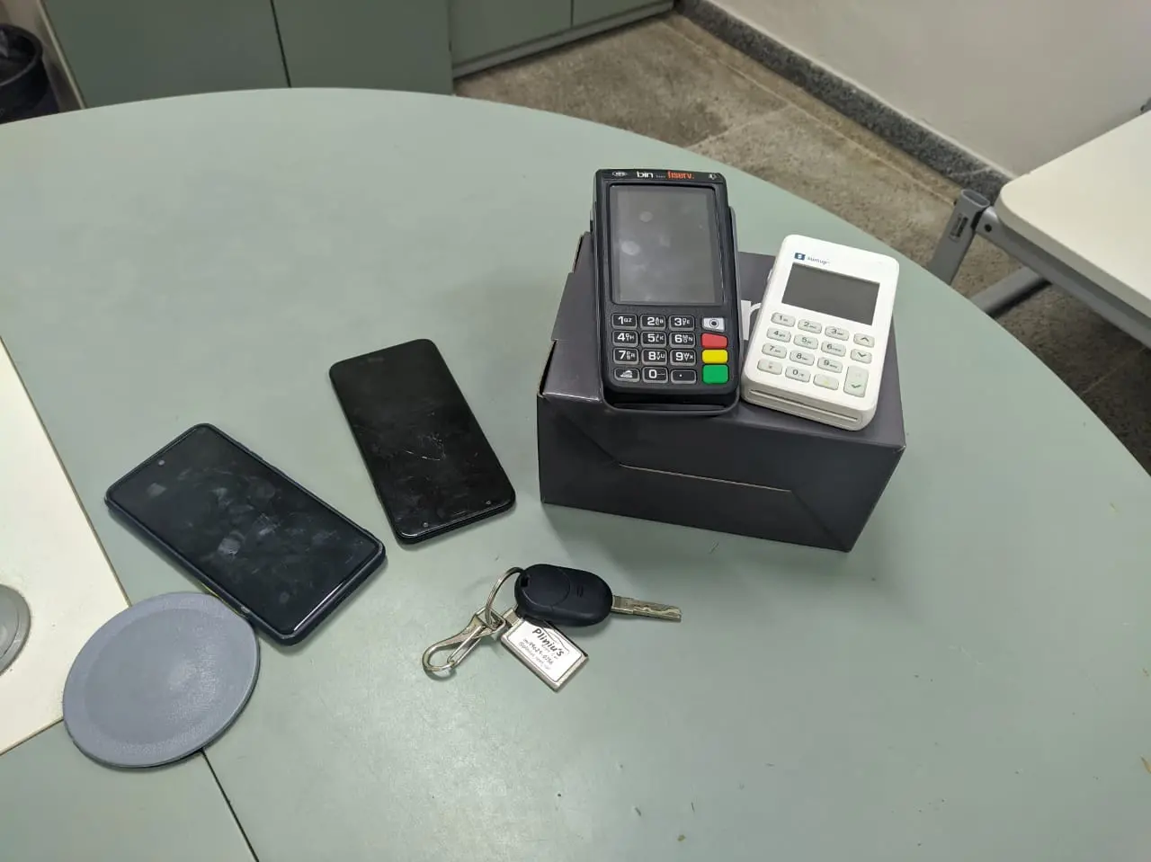 Imagem da notícia: Preso suspeito de integrar grupo que aplicava golpes em empresas por meio de compras em televendas 