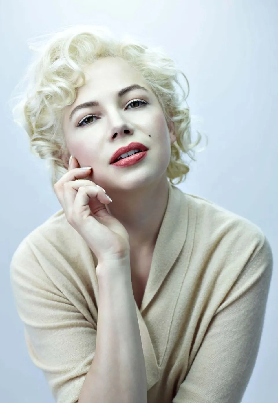 Michelle Williams, que já viveu Marilyn Monroe nas telas, interpretará a rainha inglesa Catherine Parr