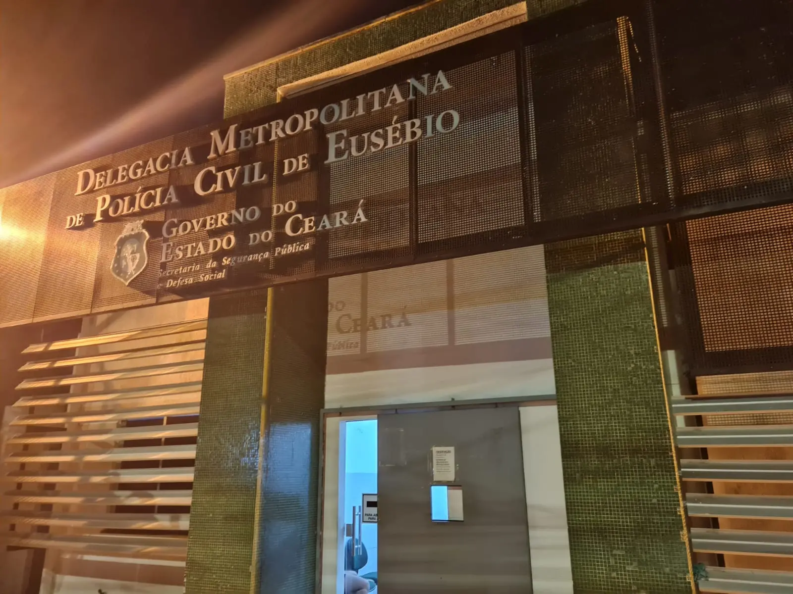 Imagem da notícia: Pamella Holanda e duas testemunhas das agressões de DJ Ivis prestam depoimento
