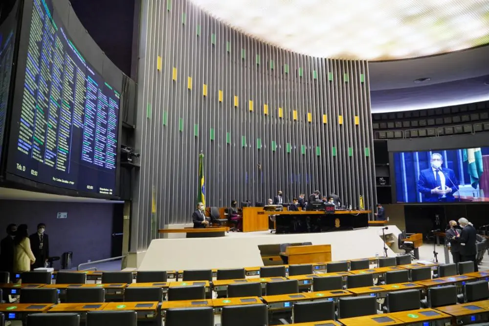Imagem da notícia: Polêmica sobre aumento do fundo eleitoral é mais barulho do que ação efetiva