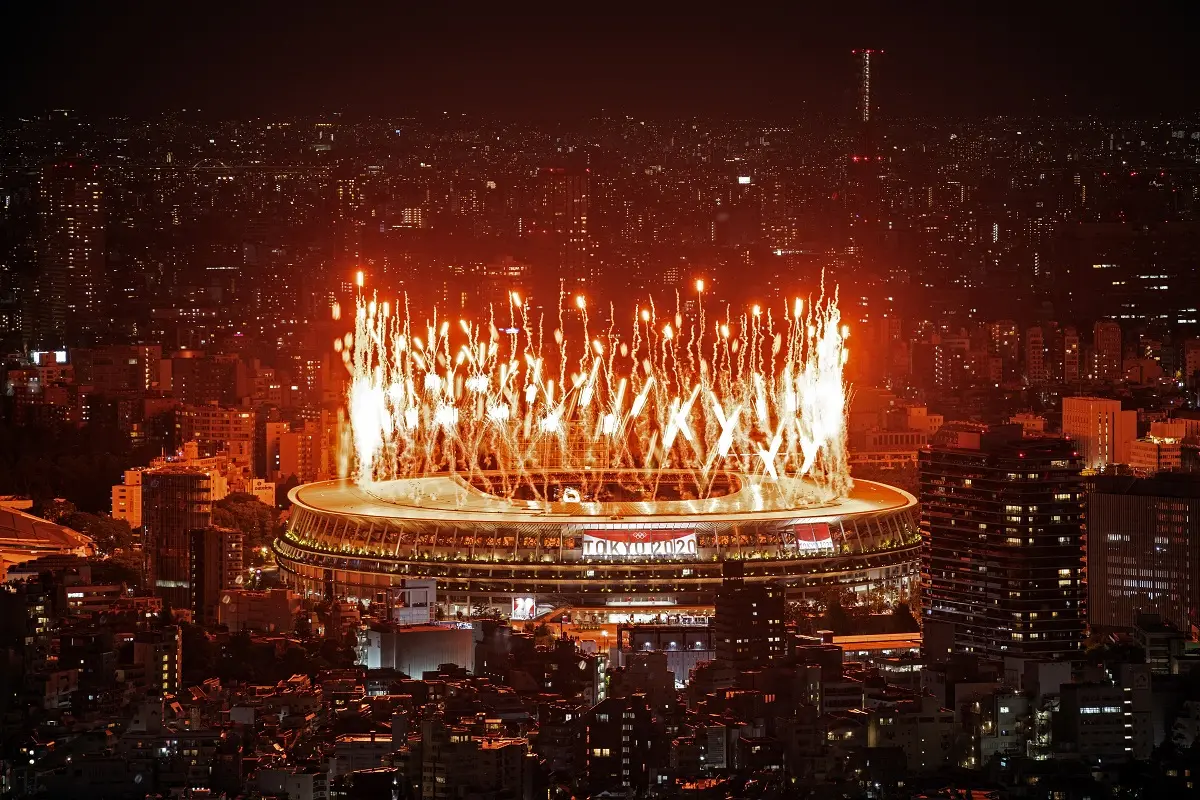 Abertura dos jogos olímpicos de Tóquio com vista da cidade