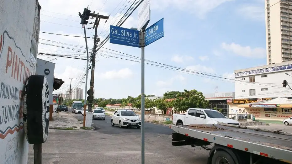 Imagem da notícia: Avenidas Eduardo Girão e Humberto Monte terão velocidade máxima reduzida em agosto