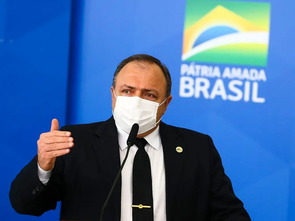 Imagem da notícia: Eduardo Pazuello diz à PF que apuração no caso Covaxin foi pedido informal de Bolsonaro