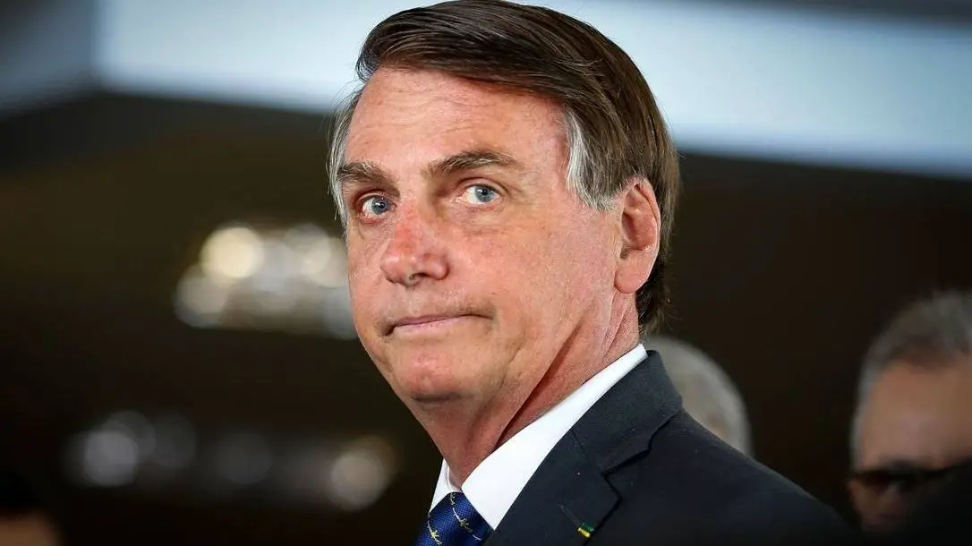 Imagem da notícia: STF inclui Bolsonaro como investigado no inquérito das fake news por ataques às urnas