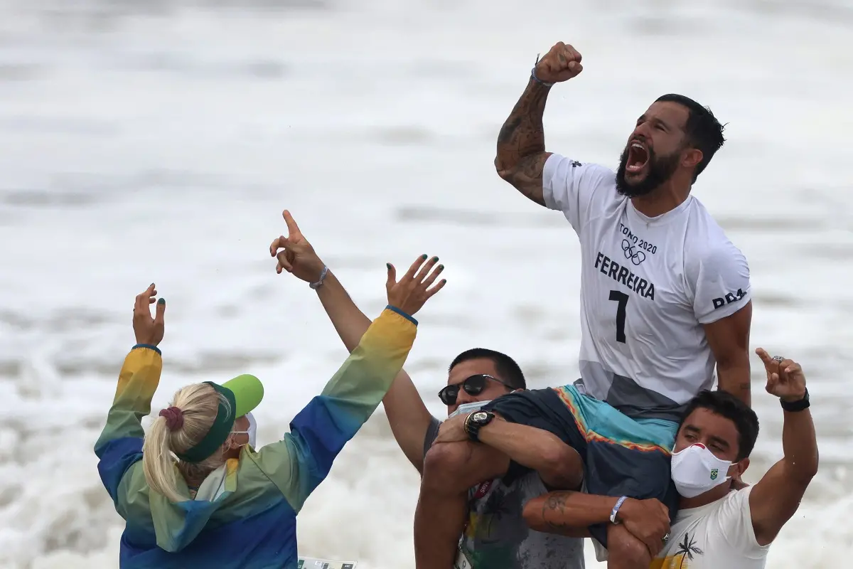 Comemoração de Italo Ferreira