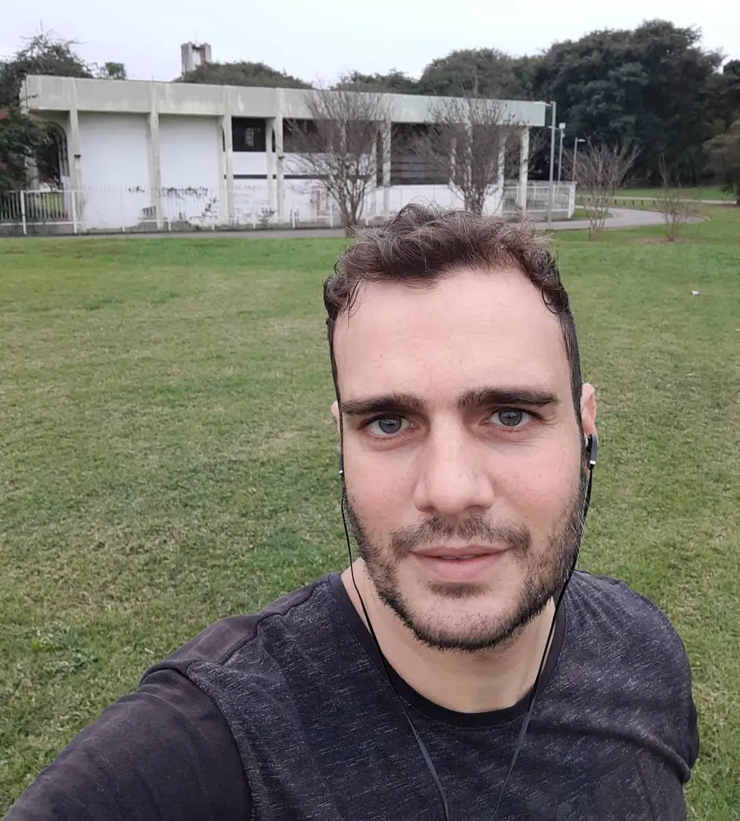Imagem da notícia: Ator de 'Chiquititas' se pronuncia após passar 10 dias desaparecido