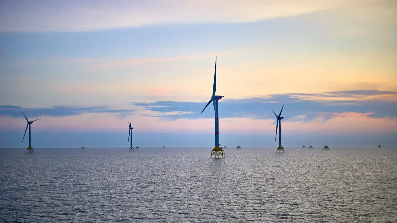 Imagem da notícia: Ceará lidera discussões para regulamentação da energia eólica offshore