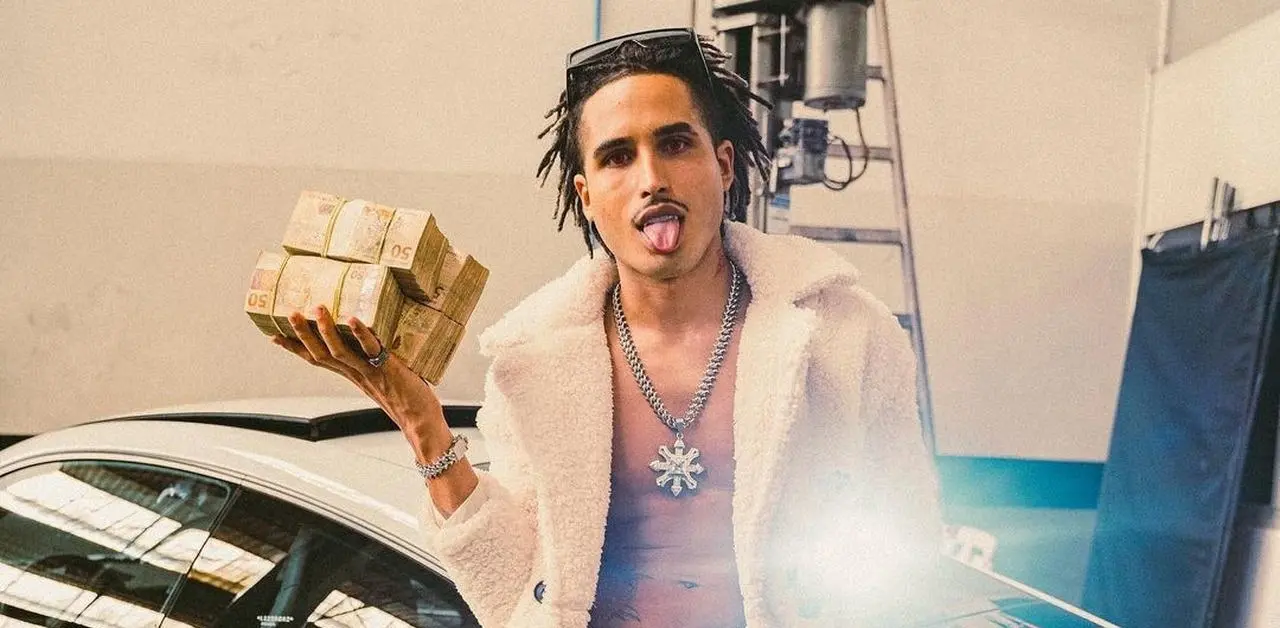 Imagem da notícia: Cearense Matuê entra em lista da Billboard com 'Quer Voar'; assista clipe