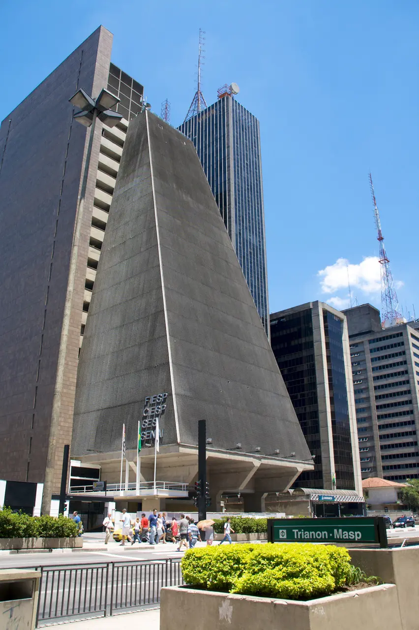 Imagem da notícia: Instatisfação com reforma tributária impulsionou manifesto