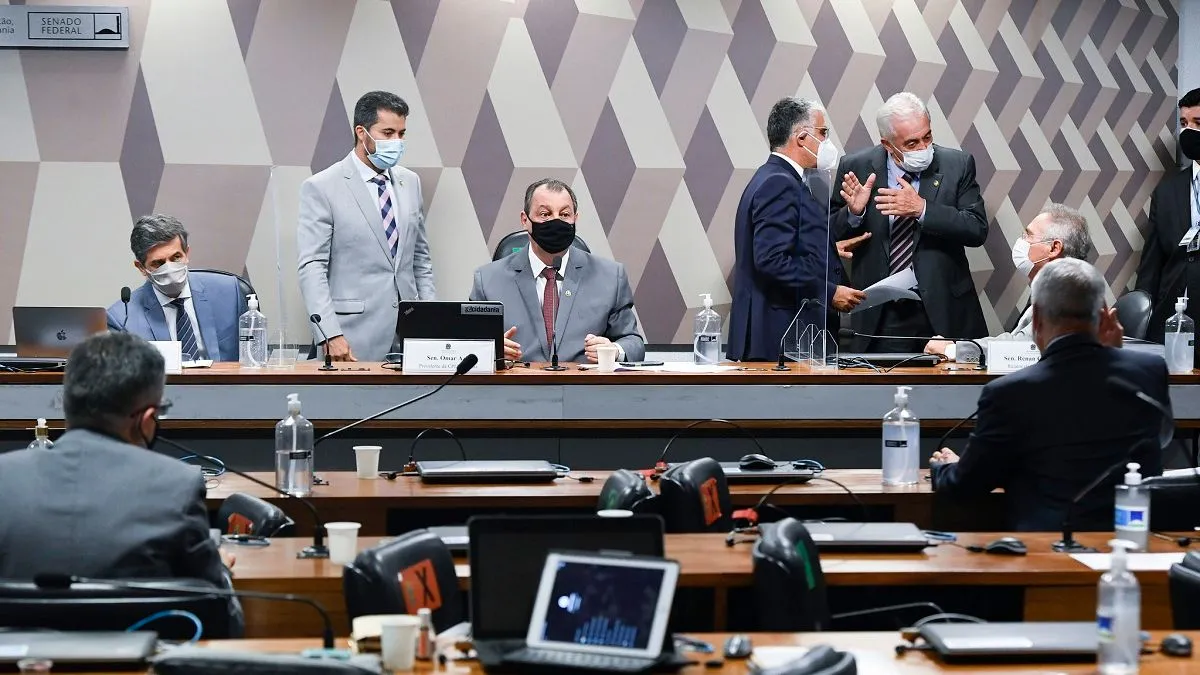 Senadores devem apresentar relatório da CPI neste mês