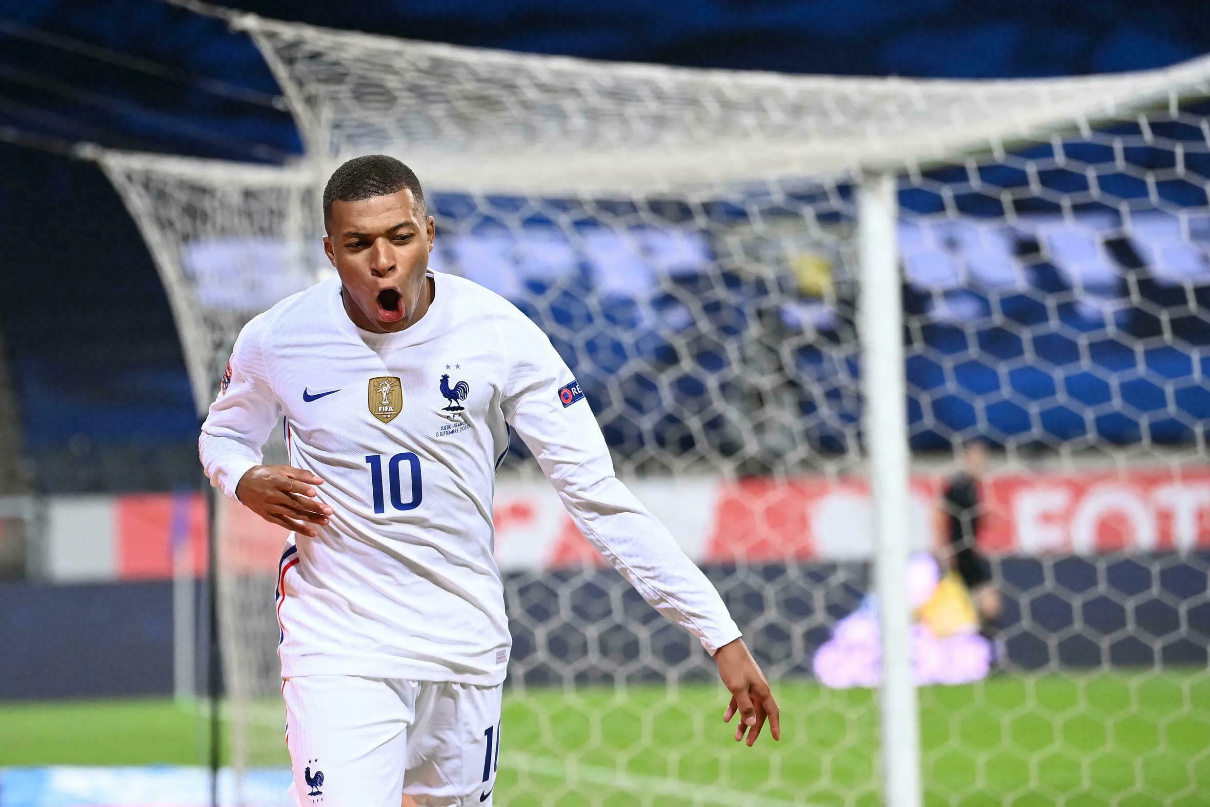 O atacante Mbappe é uma das estrelas da França e do Paris Saint-Germain (PSG)